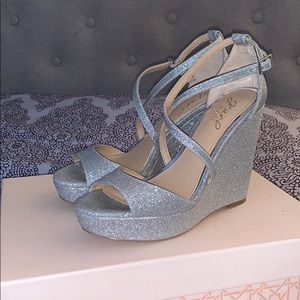 Jewel Badgley Mischka Averie silver wedge sandals